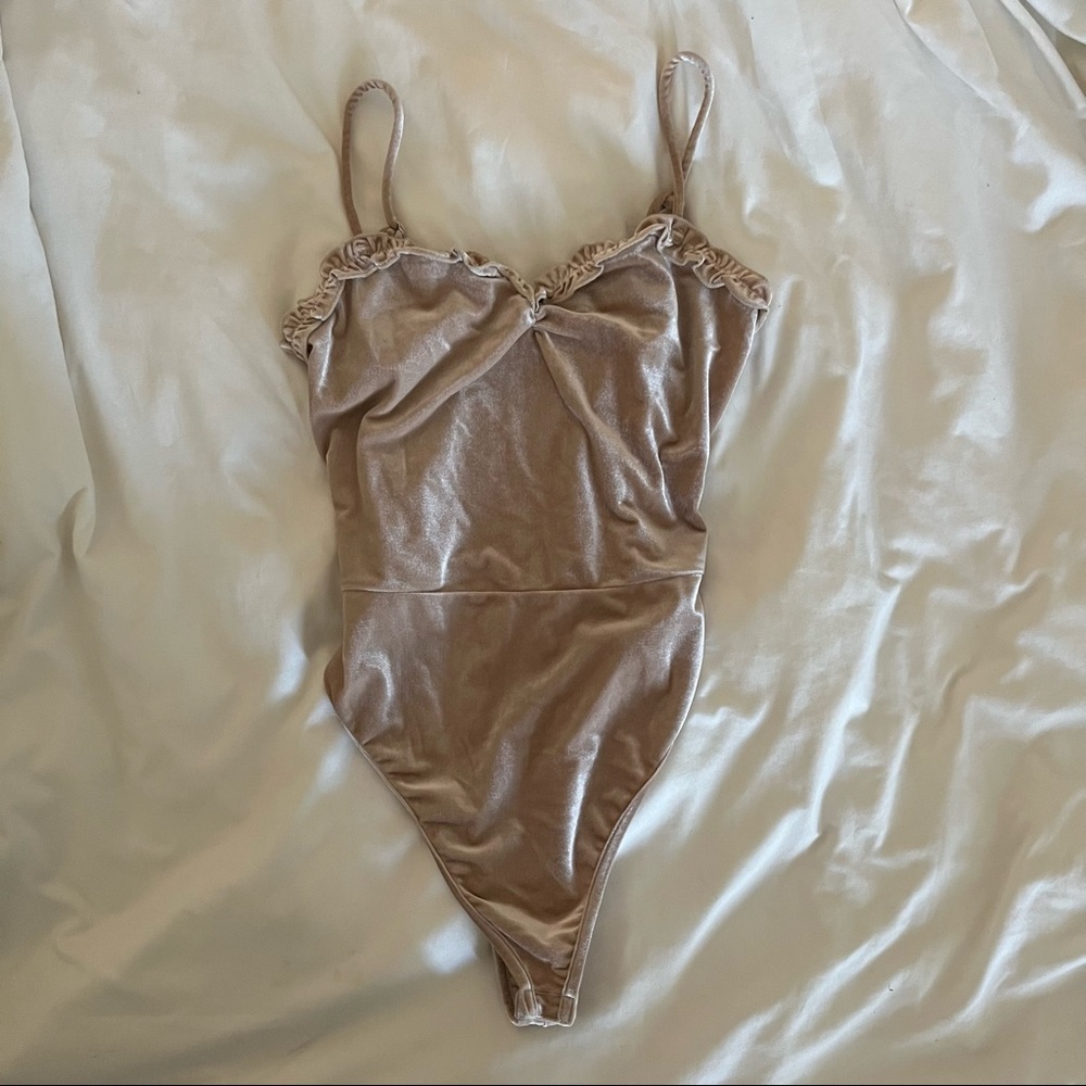 Lilyful Tan Velvet Bodysuit Size M
